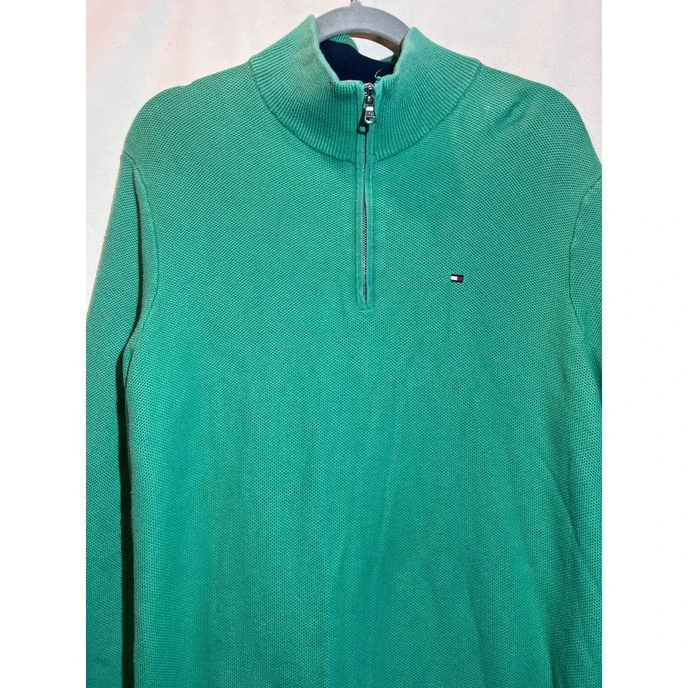 Tommy Hilfiger Mens SZ L 1/4 Zip Mock Neck Sweater Pullover Knit  Green Logo B9